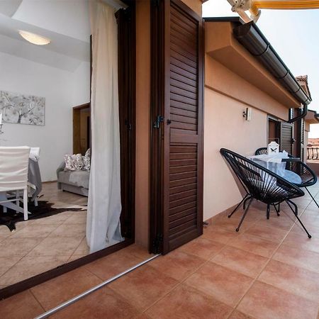 Apartment Len Rovinj Ngoại thất bức ảnh